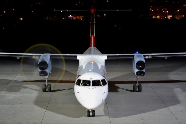 de Havilland Dash 8-400 (OE-LGH)