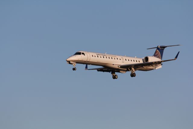 Embraer EMB-145XR (N16178)