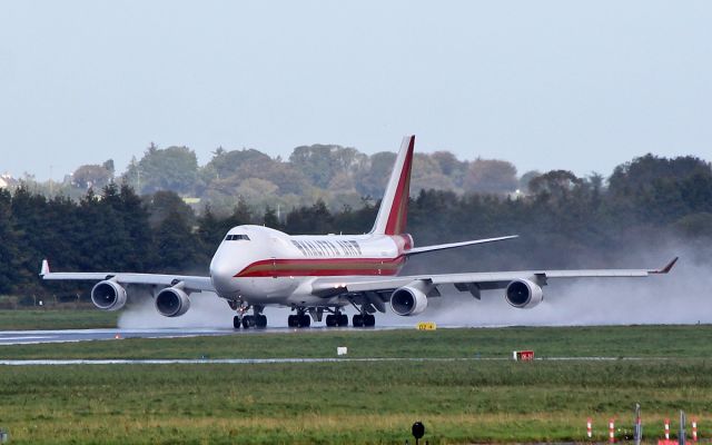 Boeing 747-400 (N403KZ) - kalitta air b747-481f n403kz dep shannon 24/9/17.