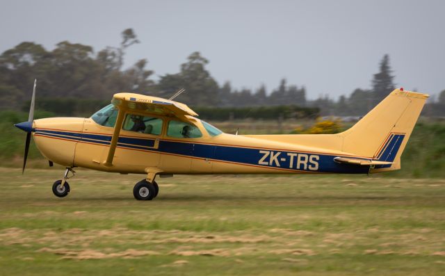 Cessna Skyhawk (ZK-TRS)