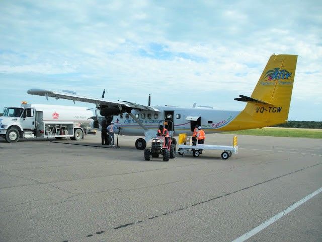 Embraer EMB-120 Brasilia (VQ-TGW)