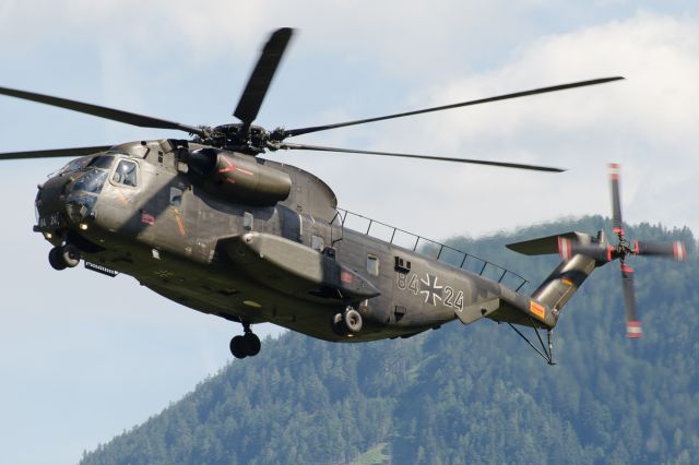 VFW CH-53G (N8424)