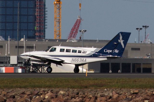 Cessna 402 (N663AA)