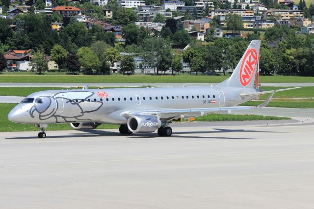 Embraer ERJ-190 (OE-IXC)