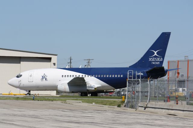 Boeing 737-200 — - XSTRATA NICKEL Boeing 737,at Lester B.Pearson Intl (CYYZ)