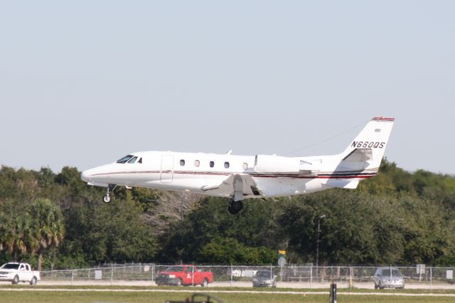 Cessna Citation Excel/XLS (N660QS) - Execjet Flight 660 (N660QS) arrives at Sarasota-Bradenton International Airport following flight from Addison Airport