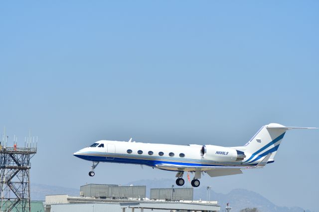 Gulfstream Aerospace Gulfstream IV (N688LS)