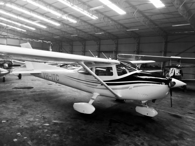 Cessna Skylane (VH-ITC)