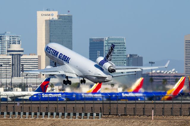 Boeing MD-11 (N415JN) - 4/6/2021 