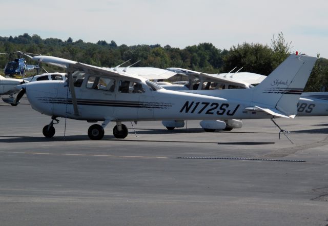 Cessna Skyhawk (N172SJ)