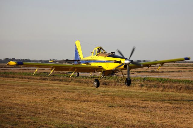 Rockwell Turbo Commander 690 (N650TR) - Air Tractor AT-602