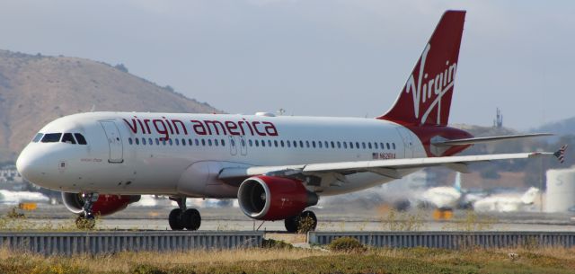 Airbus A320 (N626VA)