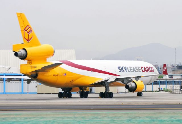 Boeing MD-11 (N951AR)