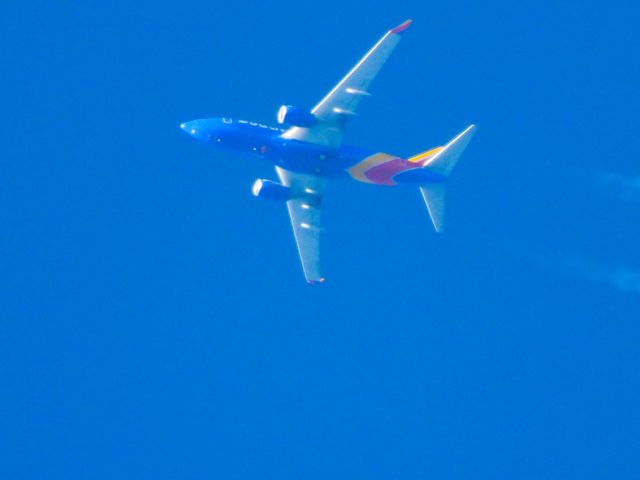 Boeing 737-700 (N567WN) - SWA1877br /BHM-LASbr /05/04/2025
