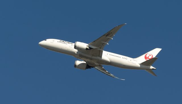 Boeing 787-8 (JA827J)