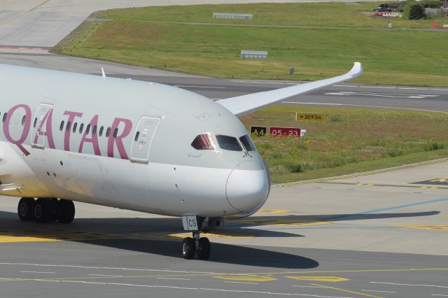 Boeing 787-8 (A7-BCS)