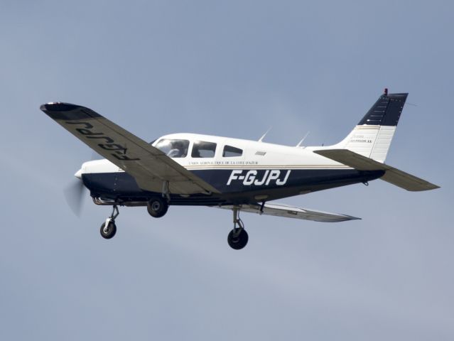 Piper Cherokee (F-GJPJ) - Take off runway 17 at Cannes, France.