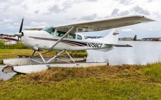 Cessna 206 Stationair (N756CT)