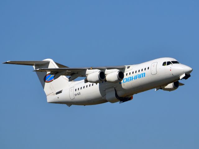 VH-NJG — - Getting airborne off runway 23 on a beautiful Adelaide autumn day. Thursday 12th April 2012.