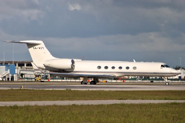 Gulfstream Aerospace Gulfstream V (XA-AZT)