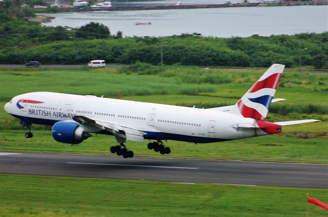 Boeing 777-200 (G-VIIO)