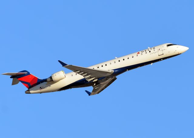 Canadair Regional Jet CRJ-700 (N607SW)