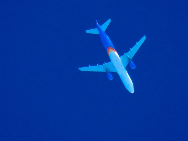 Airbus A320 (N240NV)