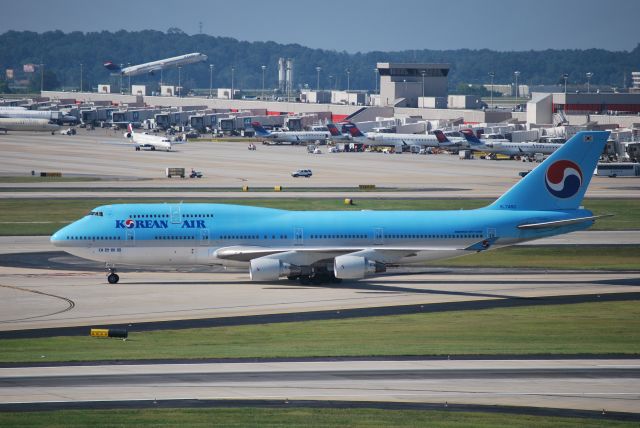 Boeing 747-400 (HL7460) - 8/23/09