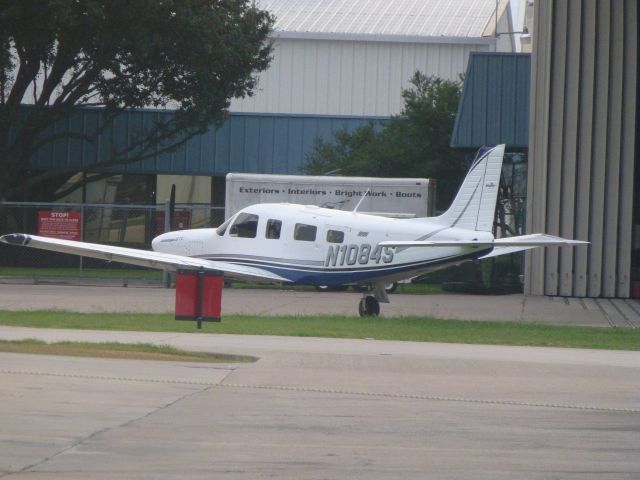 Piper Saratoga (N1084S)
