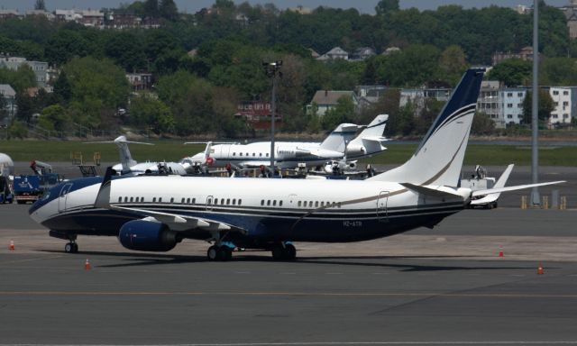 Boeing 737-900 (HZ-ATR)