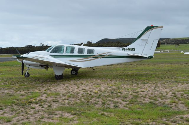 Beechcraft Baron (58) (VH-MSS) - Baron VH-MSS at YFLI, Feb 2016