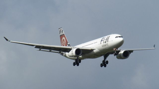 Airbus A330-200 (DQ-FJU) - Operating the midday service into Auckland.