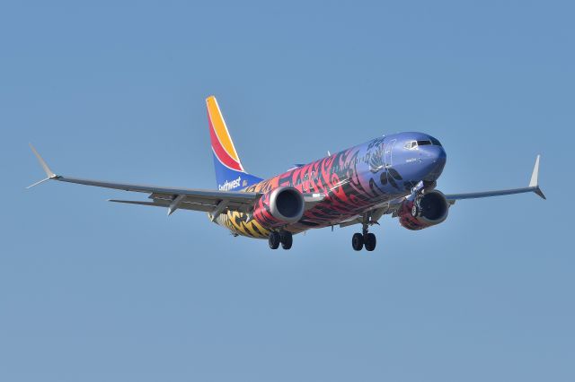 Boeing 737 MAX 8 (N8710M) - 11-12-23 5-R