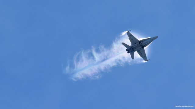 McDonnell Douglas FA-18 Hornet (N300) - Pulling out of the dive.  Stuart (FL) Airshow 2016.