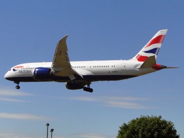 Boeing 787-8 (G-ZBJA)