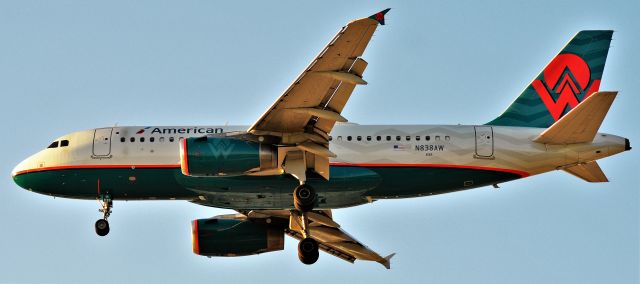 Airbus A319 (N838AW)