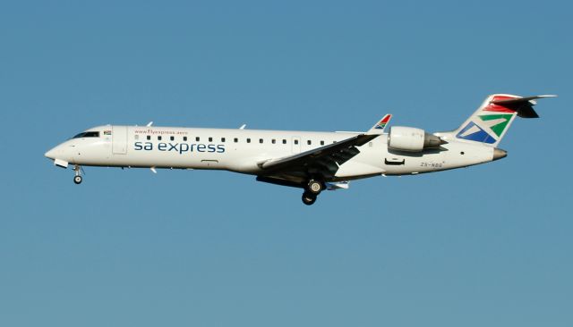 Canadair Regional Jet CRJ-700 (ZS-NBG)