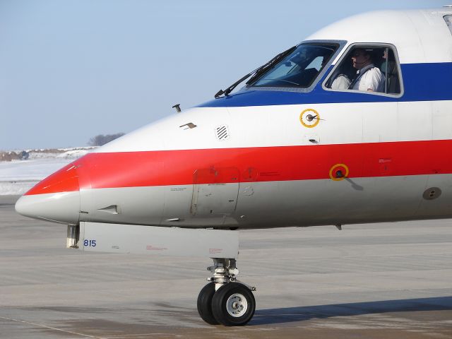 Embraer ERJ-135 (N815AE)