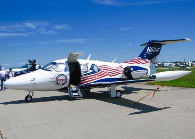 Eclipse 500 (N61HF) - AirVenture 2016.