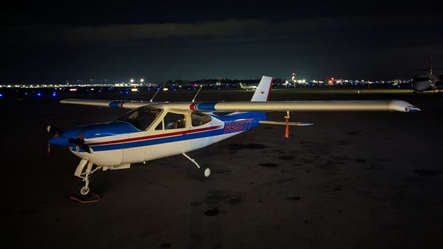 Cessna 177RG Cardinal RG (N45677)