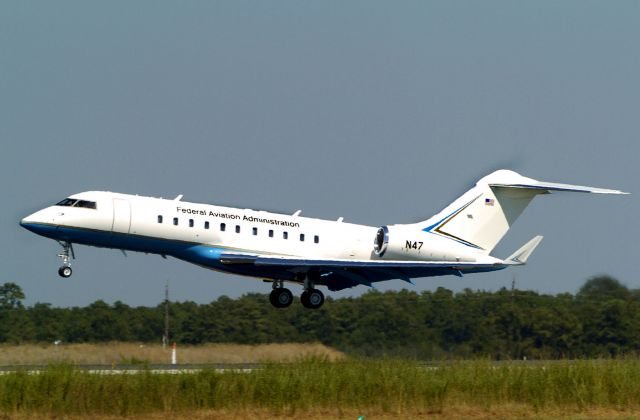 Bombardier Global 5000 (N47) - FAA Tech Ctr R&D Aircraft