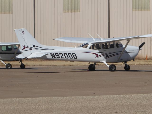 Cessna Skyhawk (N9800B)