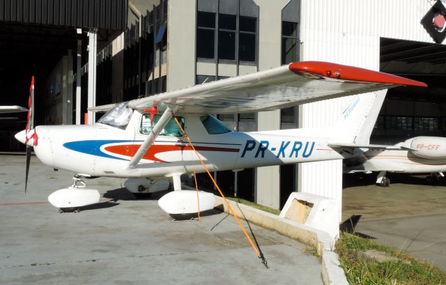 Cessna 152 (PR-KRU)