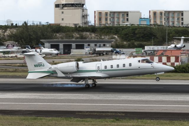 Learjet 60 (N60HJ)