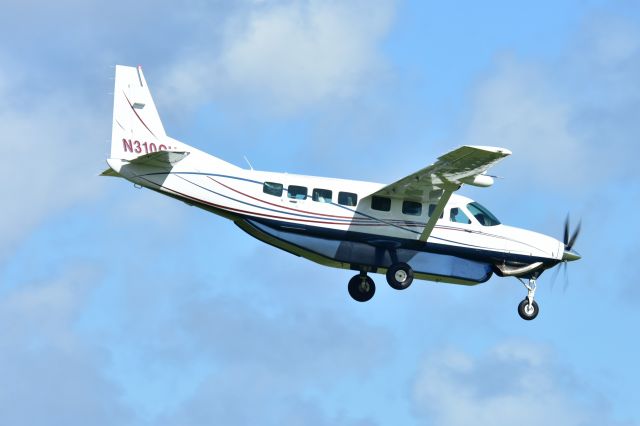 Cessna Caravan (N310CH)