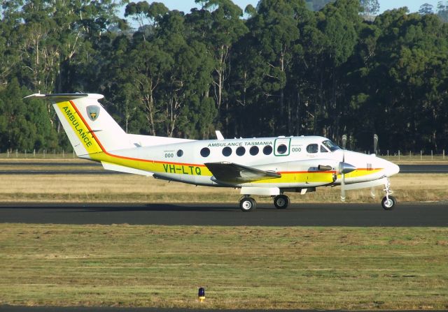 Beechcraft Super King Air 200 (VH-LTQ)