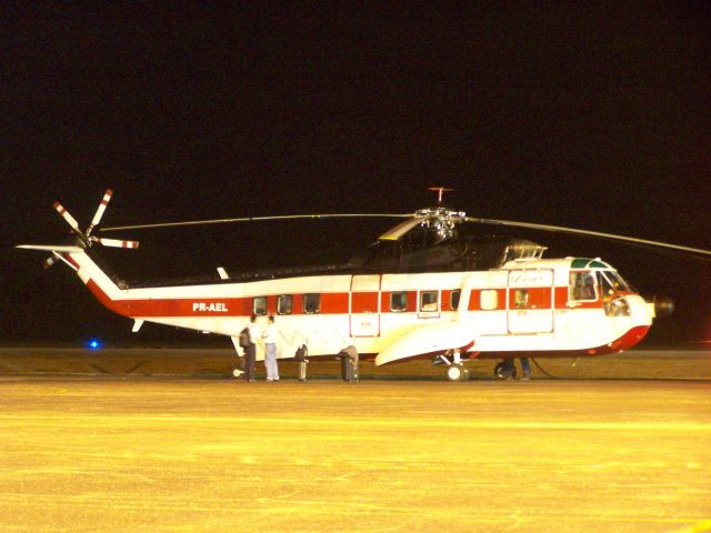 N563EH — - A Sikorsky helicopter. After some research, I found this aircraft had a previous tail number of N563EH, and was en route from Lake Charles, LA, to Brazil. The tail number was canceled on 12/15/08 (due to the aircraft being exported out of the U.S.). This picture was taken on 12/19/08.