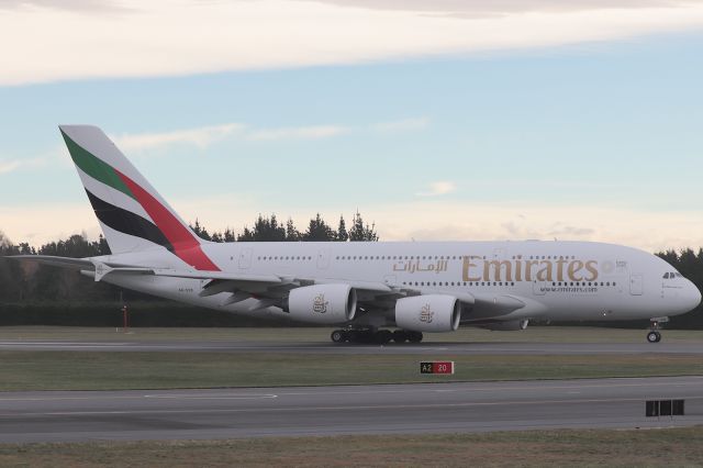 Airbus A380-800 (A6-EDD)