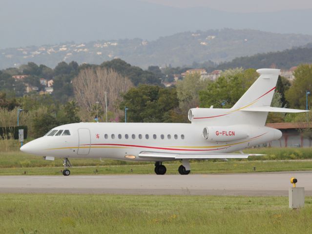 Dassault Falcon 900 (G-FLCN)