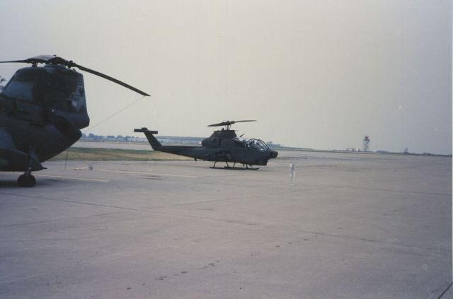 Bell TH-1S HueyCobra —